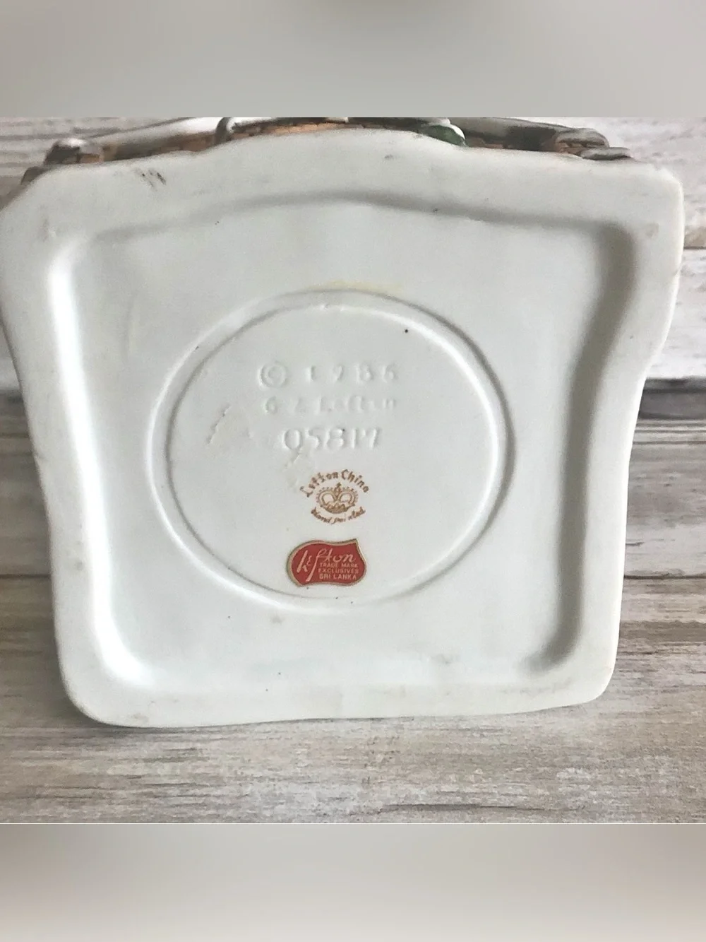 Lefton Vintage 1986 Colonial Village Church Tealight Candle Holder Marika 05817